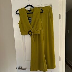 Olive Green Sleeveless Jumpsuit